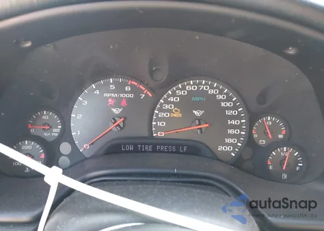 1998 Chevrolet Corvette из США, поврежденный, VIN 1G1YY32G7W5121264